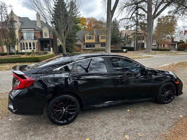 2020 Honda Civic 10th Gen - Image 6 of 19