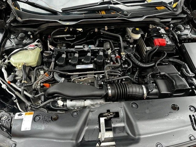 2020 Honda Civic 10th Gen - Image 19 of 19