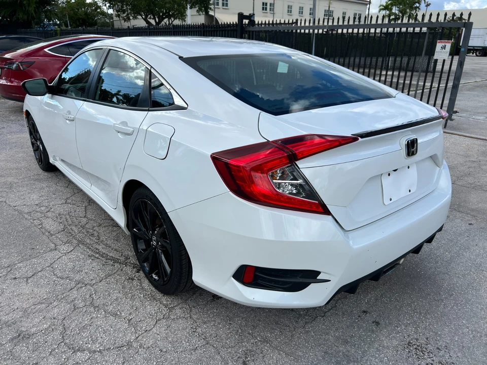2020 Honda Civic 10th Gen - Image 6 of 26