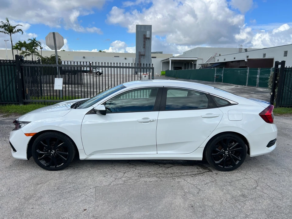 2020 Honda Civic 10th Gen - Image 5 of 26