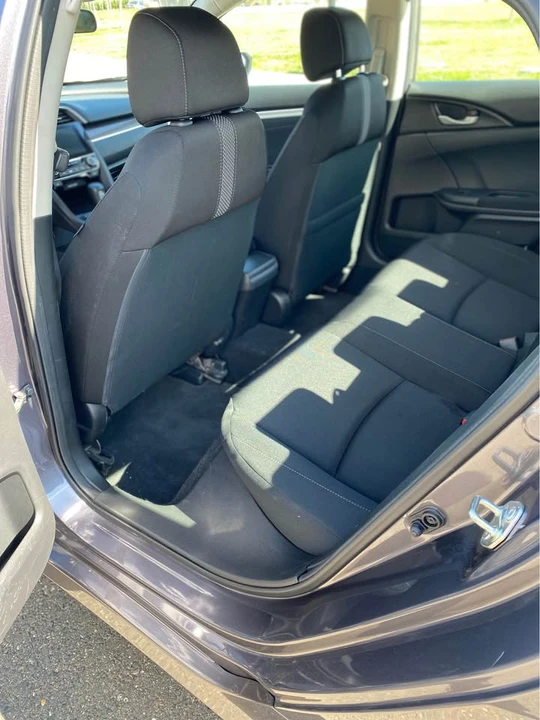 2020 Honda Civic 10th Gen - Image 7 of 12