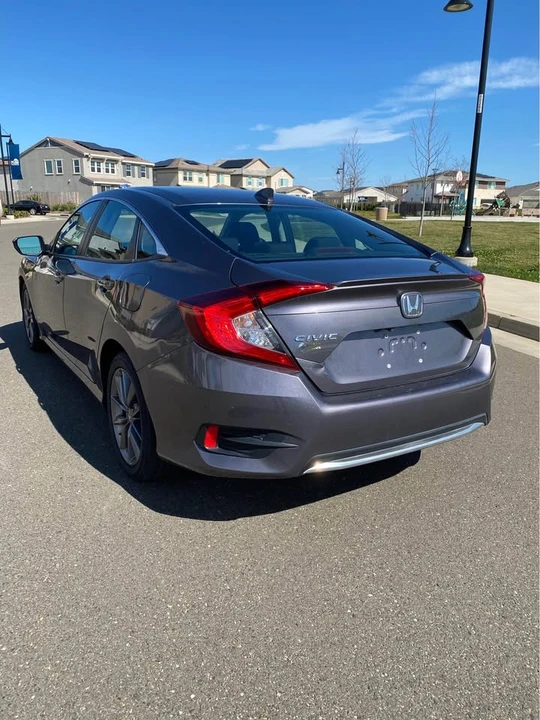 2020 Honda Civic 10th Gen - Image 3 of 12