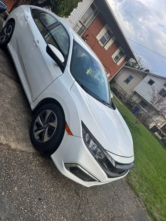 2020 Honda Civic 10th Gen - Image 3 of 6