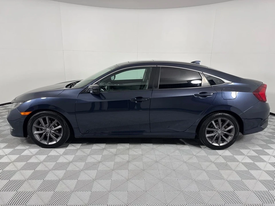 2020 Honda Civic 10th Gen - Image 9 of 12