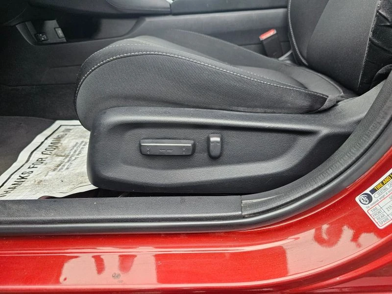 2020 Honda Civic 10th Gen - Image 8 of 12