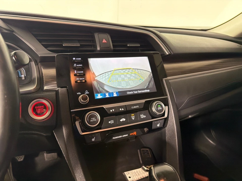 2020 Honda Civic 10th Gen - Image 16 of 26