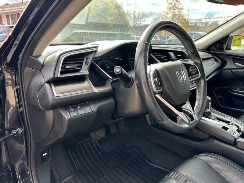 2020 Honda Civic 10th Gen - Image 10 of 12