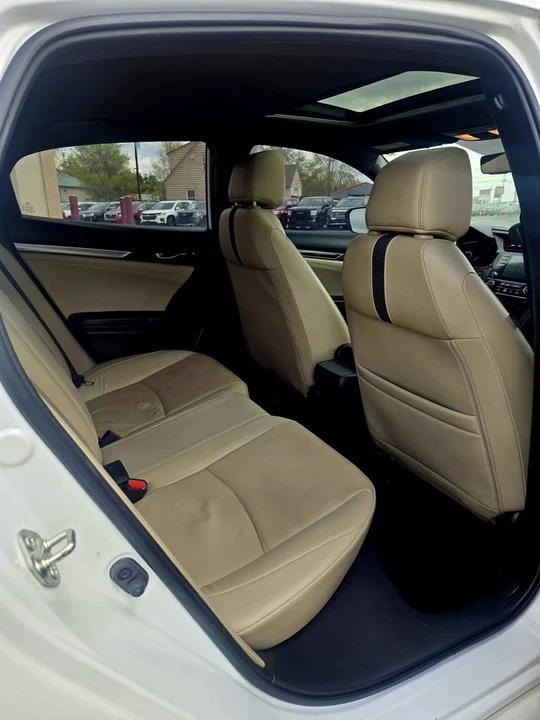 2020 Honda Civic 10th Gen - Image 12 of 20