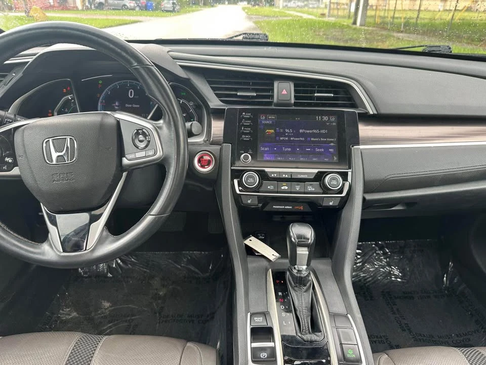 2020 Honda Civic 10th Gen - Image 6 of 8