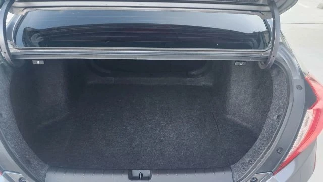 2020 Honda Civic 10th Gen - Image 15 of 21