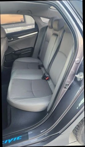 2020 Honda Civic 10th Gen - Image 16 of 21