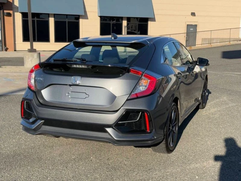 2020 Honda Civic 10th Gen - Image 8 of 12