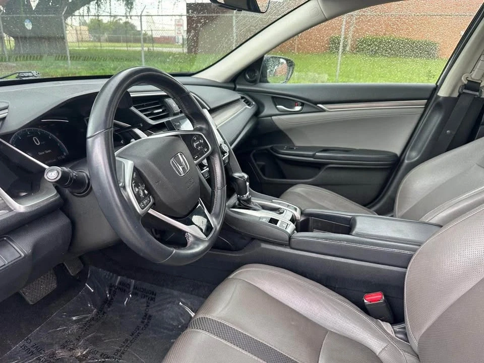 2020 Honda Civic 10th Gen - Image 8 of 9