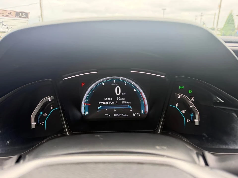 2020 Honda Civic 10th Gen - Image 12 of 16