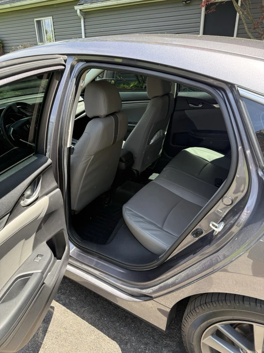 2020 Honda Civic 10th Gen - Image 8 of 13