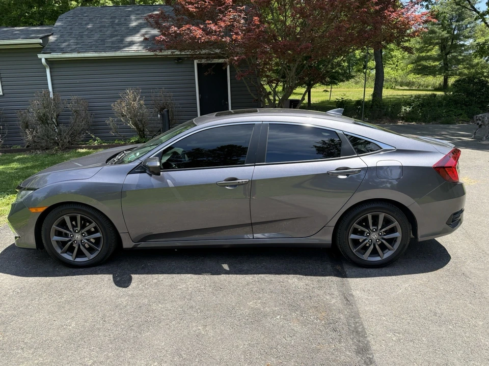2020 Honda Civic 10th Gen - Image 4 of 13