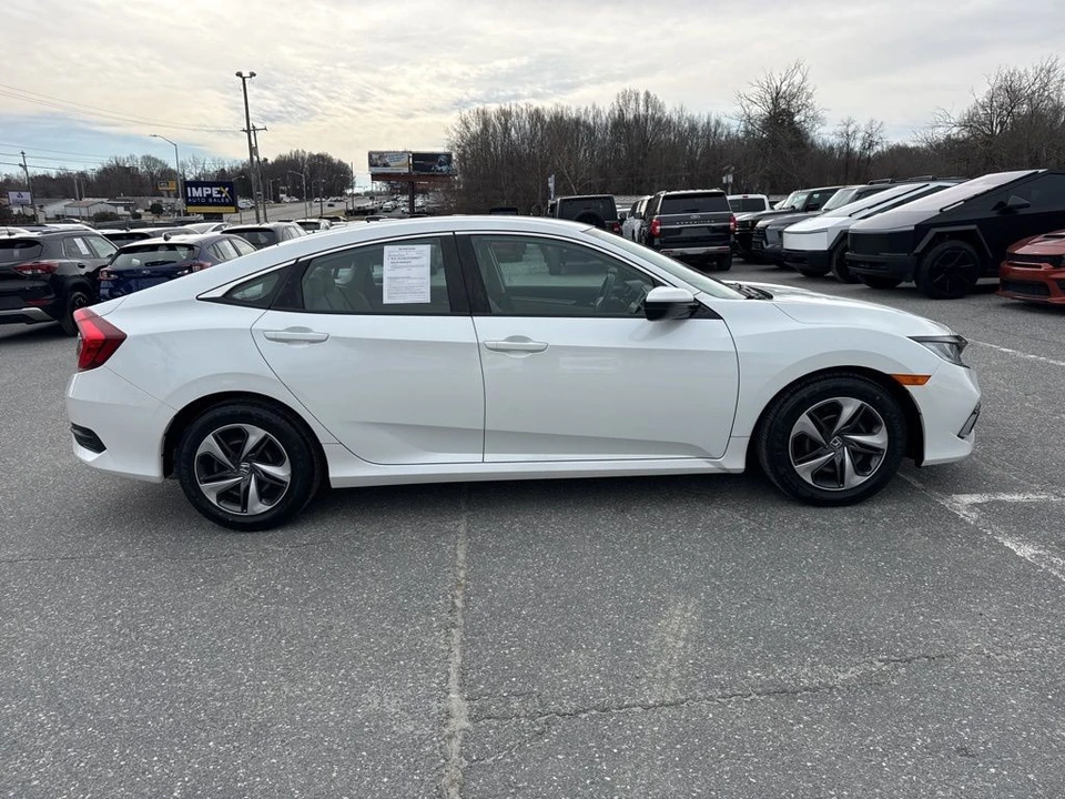 2020 Honda Civic 10th Gen - Image 6 of 12