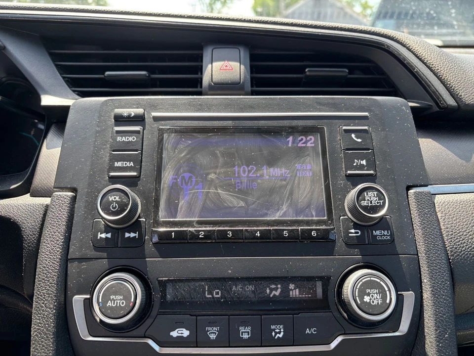2020 Honda Civic 10th Gen - Image 14 of 31