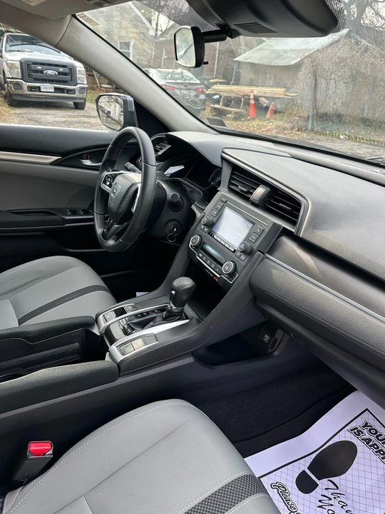 2020 Honda Civic 10th Gen - Image 7 of 10
