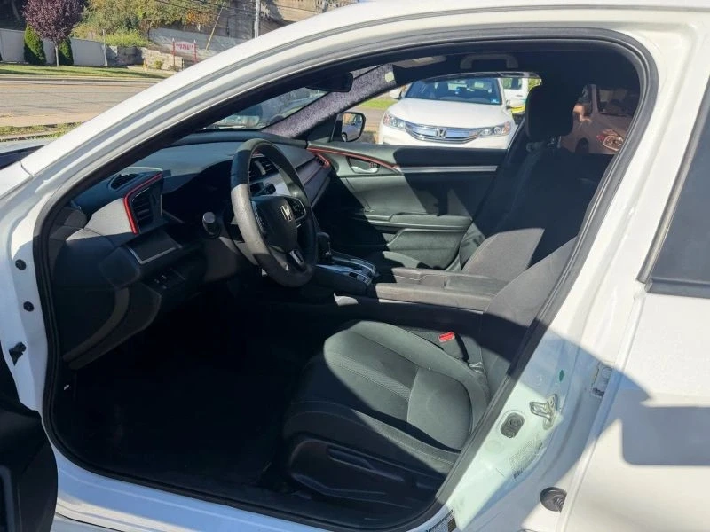 2020 Honda Civic 10th Gen - Image 10 of 12