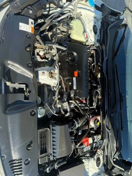 2020 Honda Civic 10th Gen - Image 11 of 12