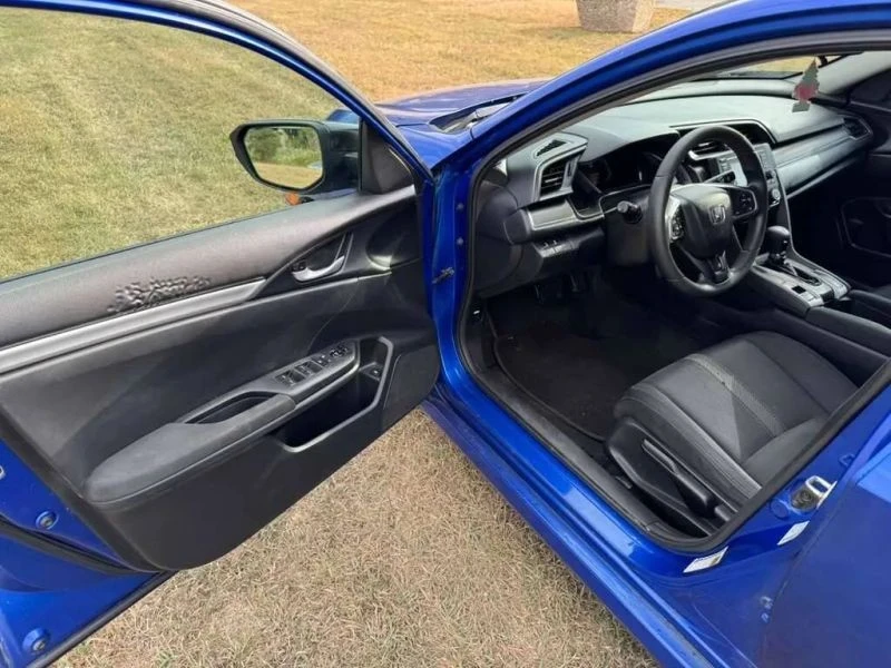 2020 Honda Civic 10th Gen - Image 11 of 12