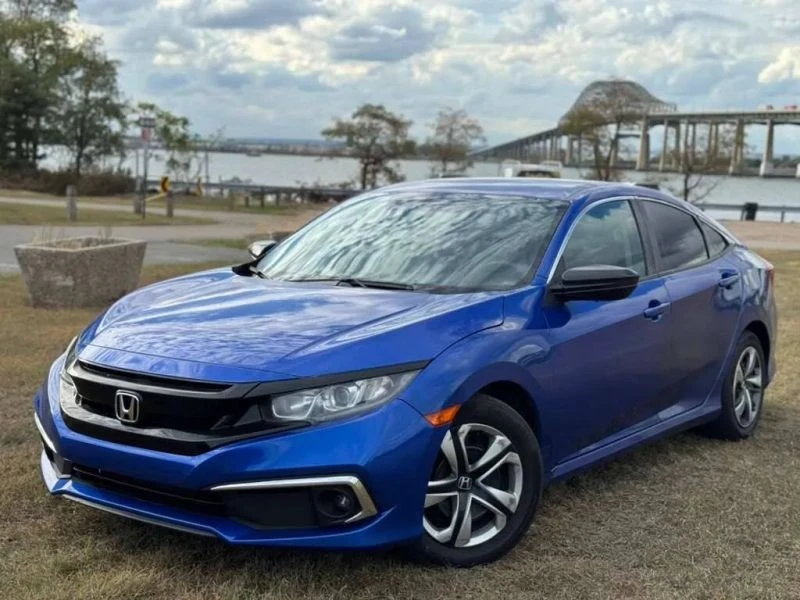 2020 Honda Civic 10th Gen - Image 2 of 12