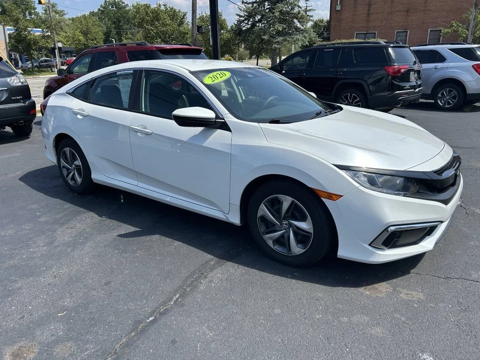 2020 Honda Civic 10th Gen - Image 6 of 13
