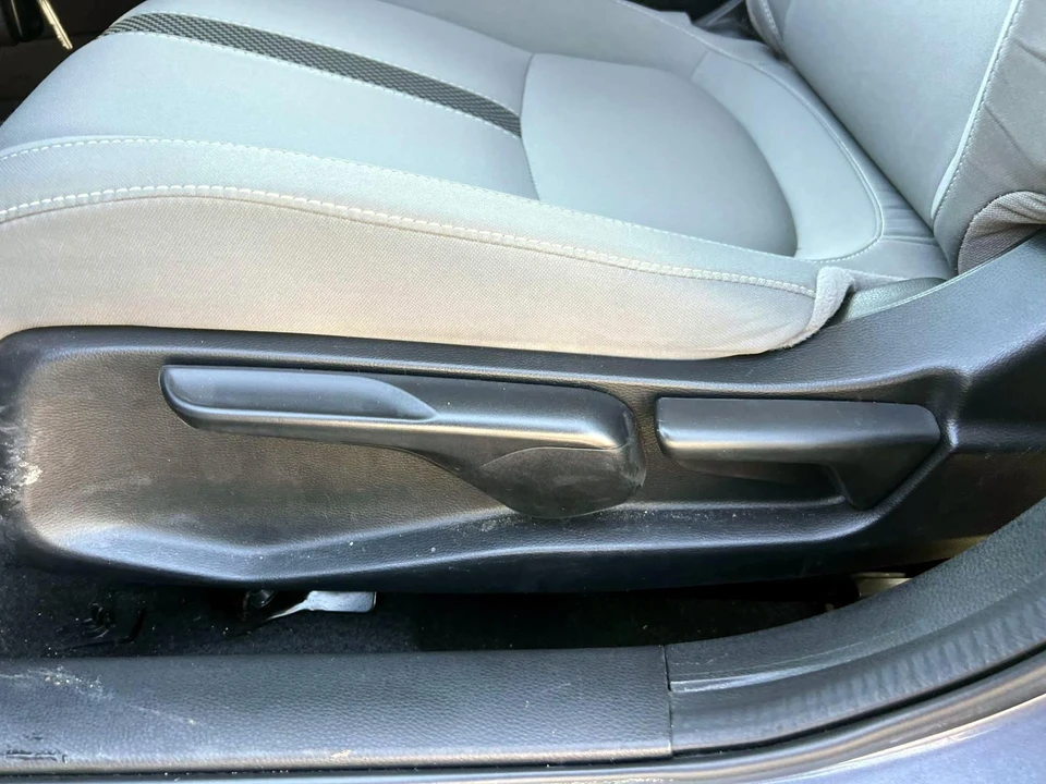 2020 Honda Civic 10th Gen - Image 16 of 28