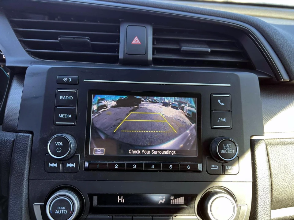 2020 Honda Civic 10th Gen - Image 20 of 28