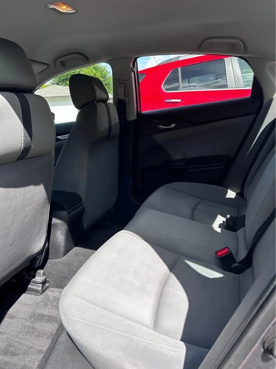 2020 Honda Civic 10th Gen - Image 5 of 11