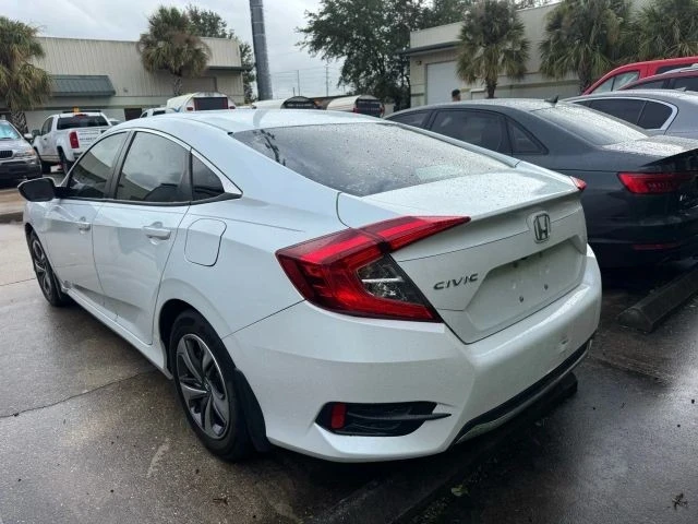 2020 Honda Civic 10th Gen - Image 4 of 9