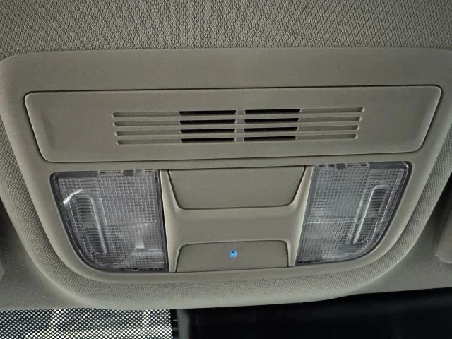 2020 Honda Civic 10th Gen - Image 19 of 21