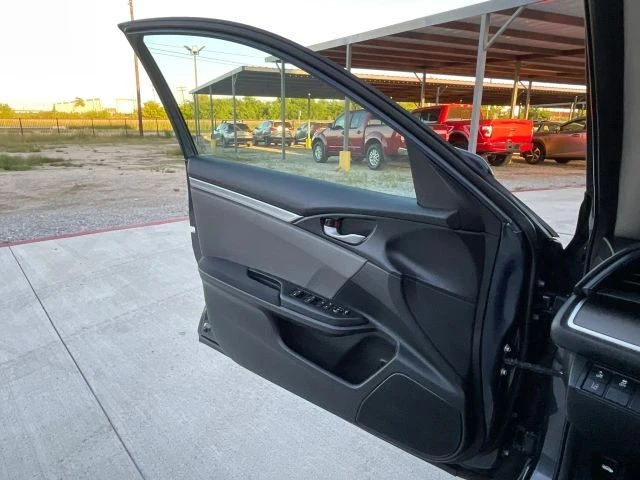 2020 Honda Civic 10th Gen - Image 25 of 29