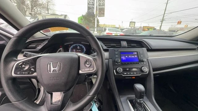 2020 Honda Civic 10th Gen - Image 9 of 16