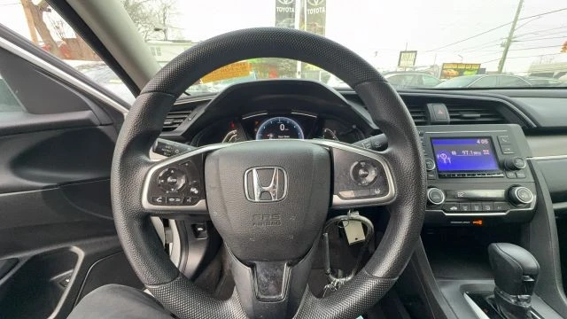 2020 Honda Civic 10th Gen - Image 10 of 16