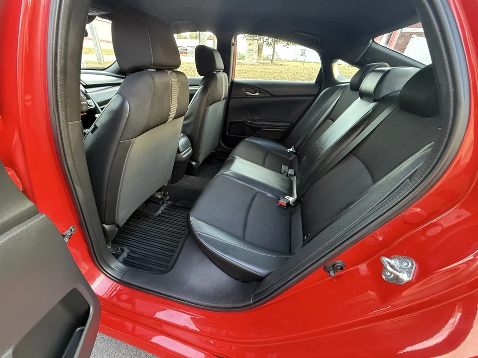 2020 Honda Civic 10th Gen - Image 11 of 17