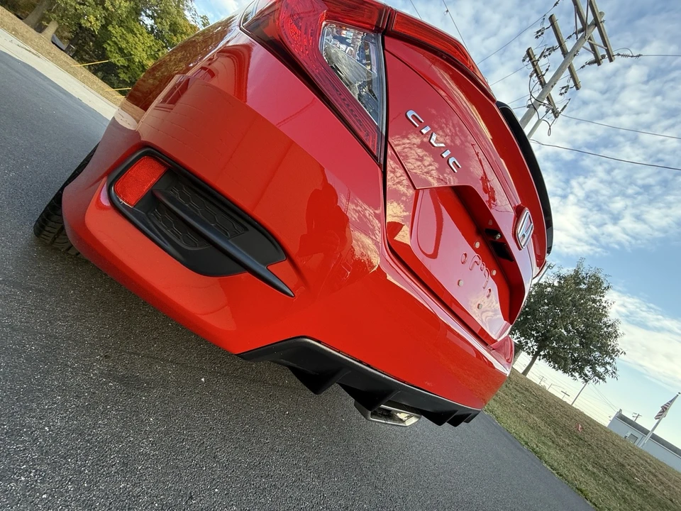 2020 Honda Civic 10th Gen - Image 7 of 17