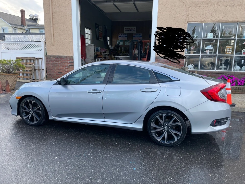 2020 Honda Civic 10th Gen - Image 7 of 12