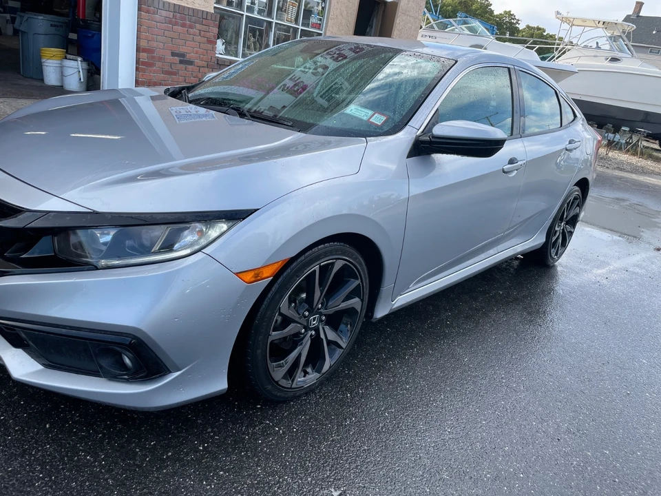 2020 Honda Civic 10th Gen - Image 8 of 12