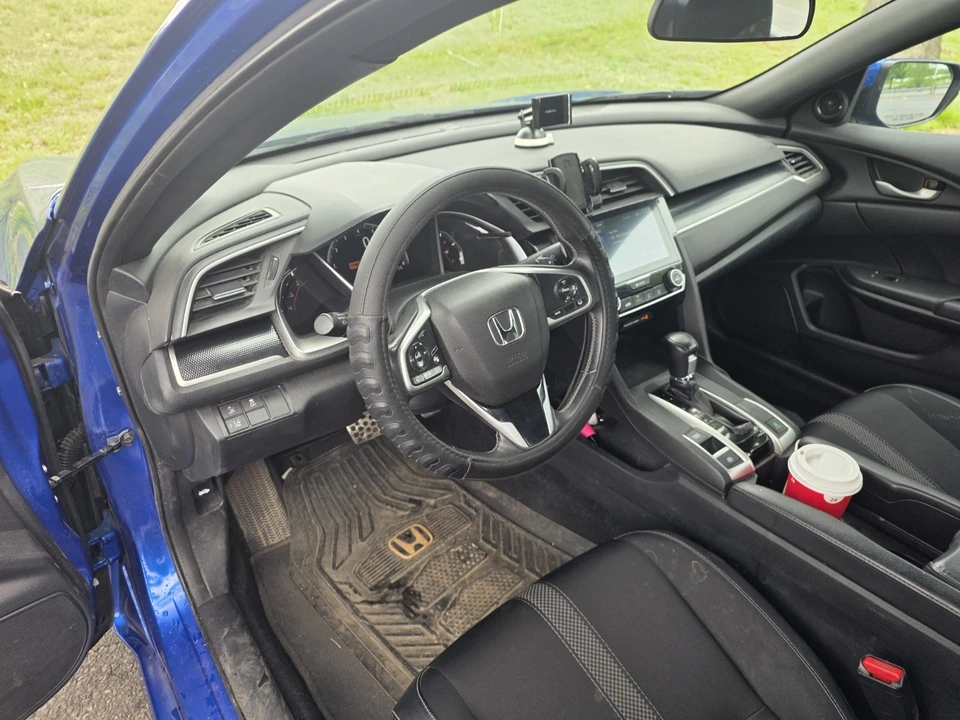2020 Honda Civic 10th Gen - Image 12 of 16