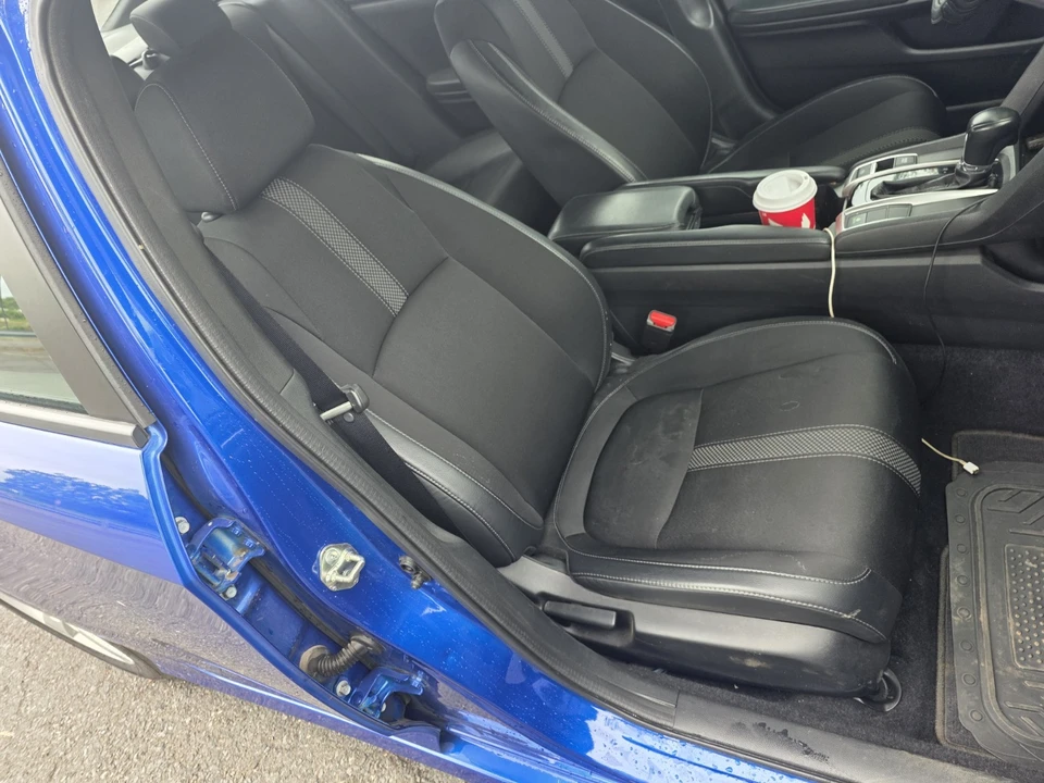 2020 Honda Civic 10th Gen - Image 10 of 16