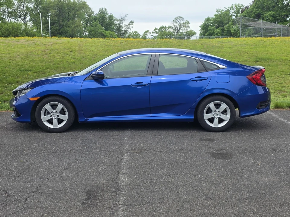 2020 Honda Civic 10th Gen - Image 8 of 16