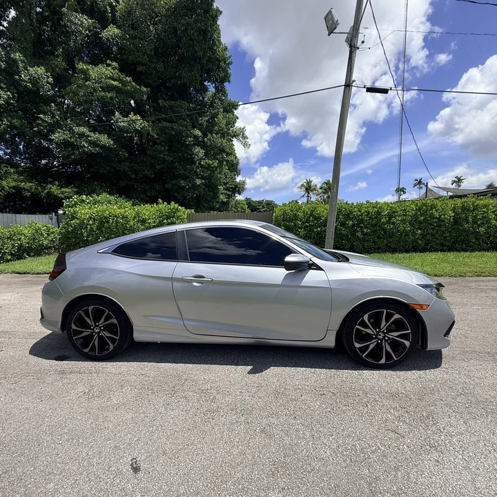 2020 Honda Civic 10th Gen - Image 4 of 21