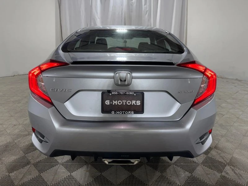 2020 Honda Civic 10th Gen - Image 8 of 12
