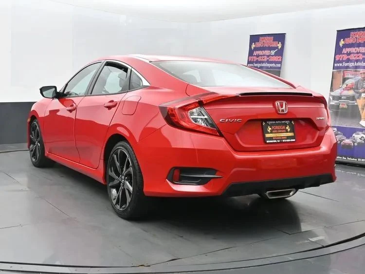 2020 Honda Civic 10th Gen - Image 9 of 12