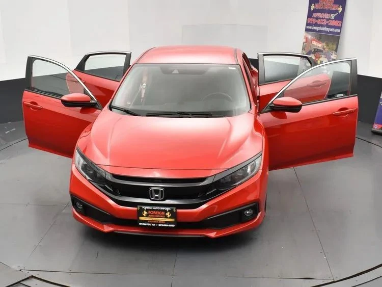 2020 Honda Civic 10th Gen - Image 10 of 12