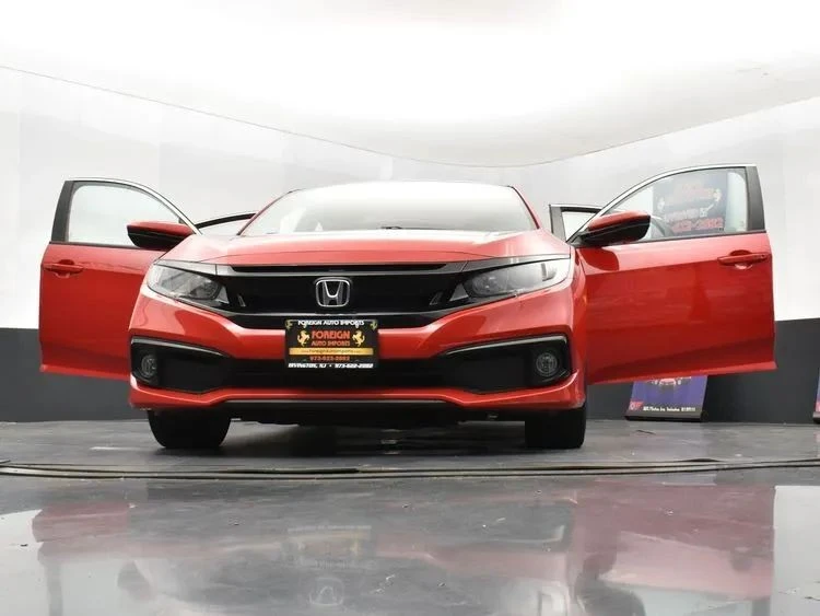 2020 Honda Civic 10th Gen - Image 11 of 12