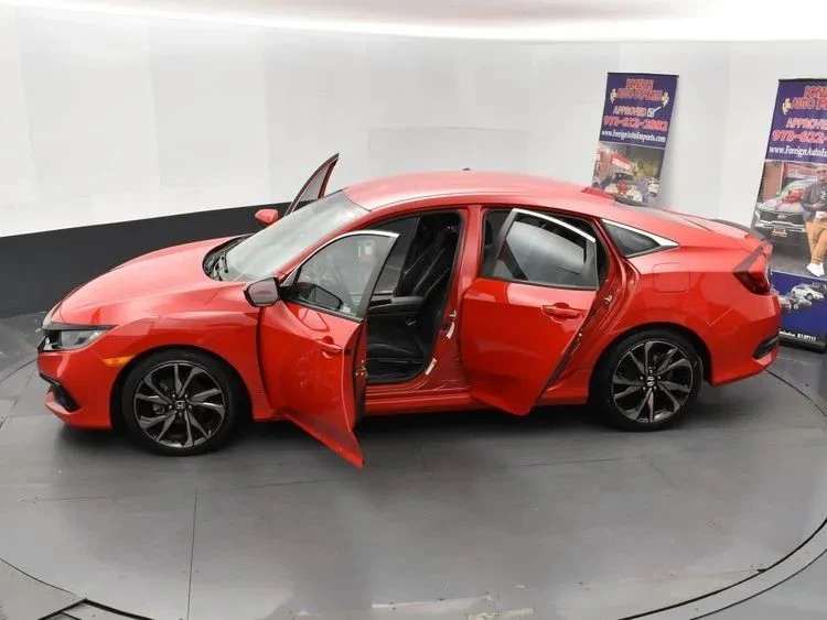 2020 Honda Civic 10th Gen - Image 7 of 12