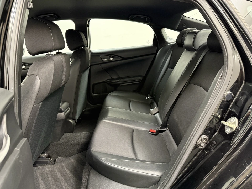 2020 Honda Civic 10th Gen - Image 16 of 21
